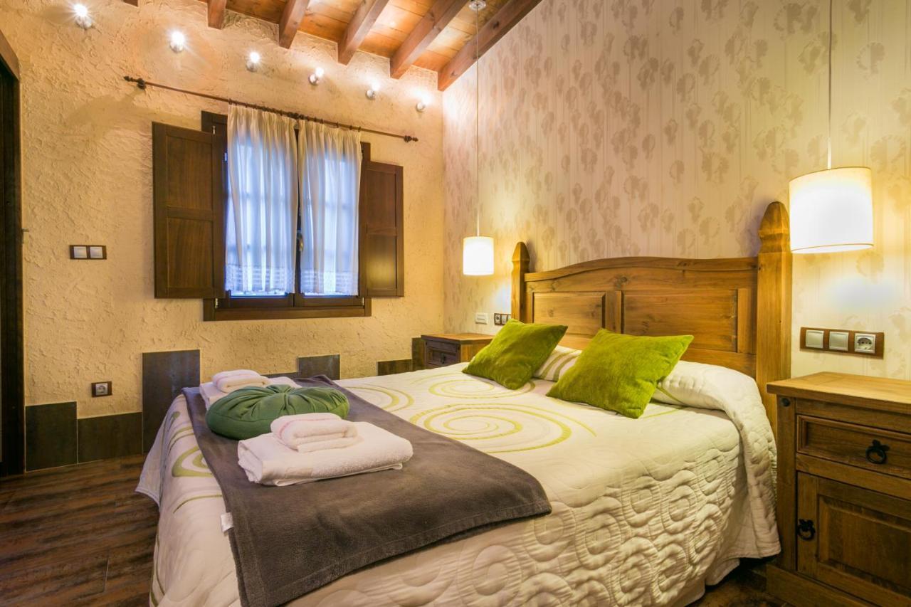 Aldea Os Muinos Guest House As Mirans Exterior photo
