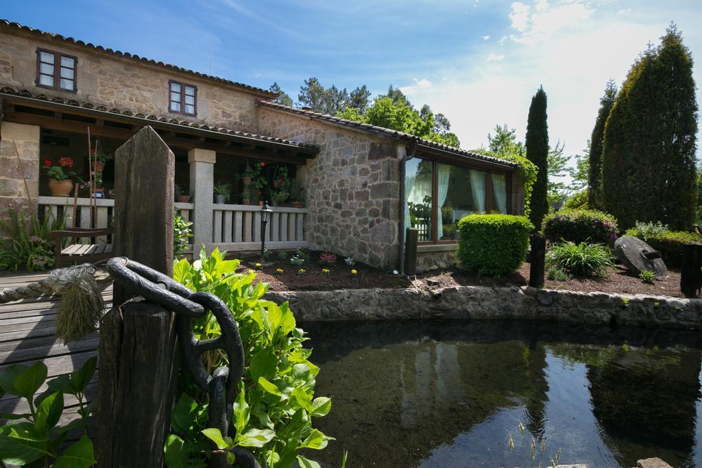 Aldea Os Muinos Guest House As Mirans Exterior photo